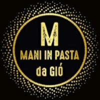 Mani In Pasta da Gio