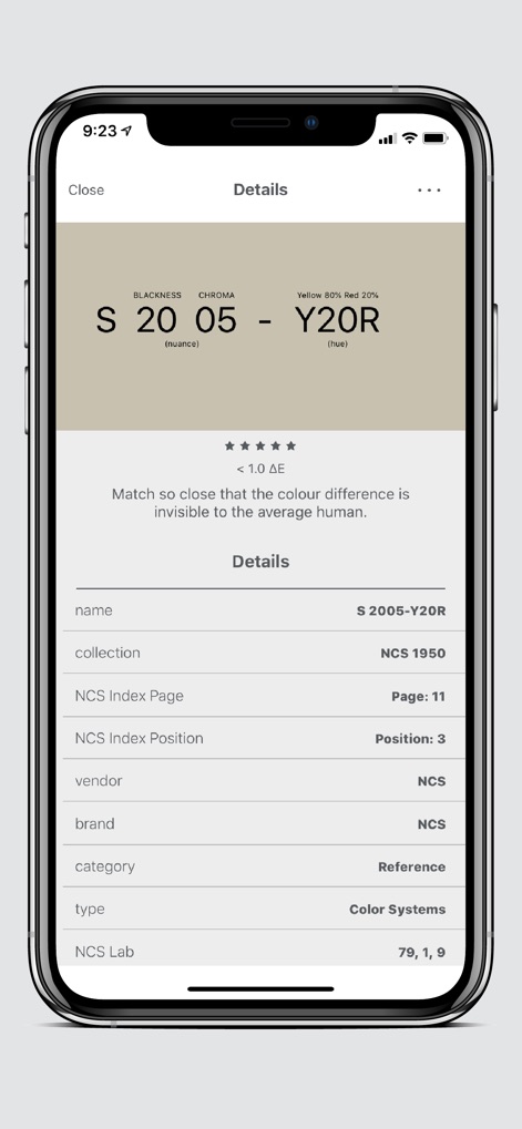 Colourpin - Ogni colore identificato viene presentato con la sua notazione NCS dettagliata, come "S 2005-Y20R", e una sezione "Details" completa che include informazioni come la collezione e i valori CMYK, RGB e L*a*b*.