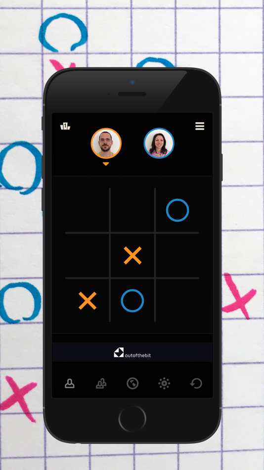 #3. Tic Tac Toe (iOS) 由: OutOfTheBit Ltd