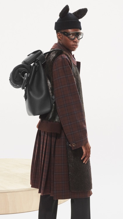 Burberry screenshot-6