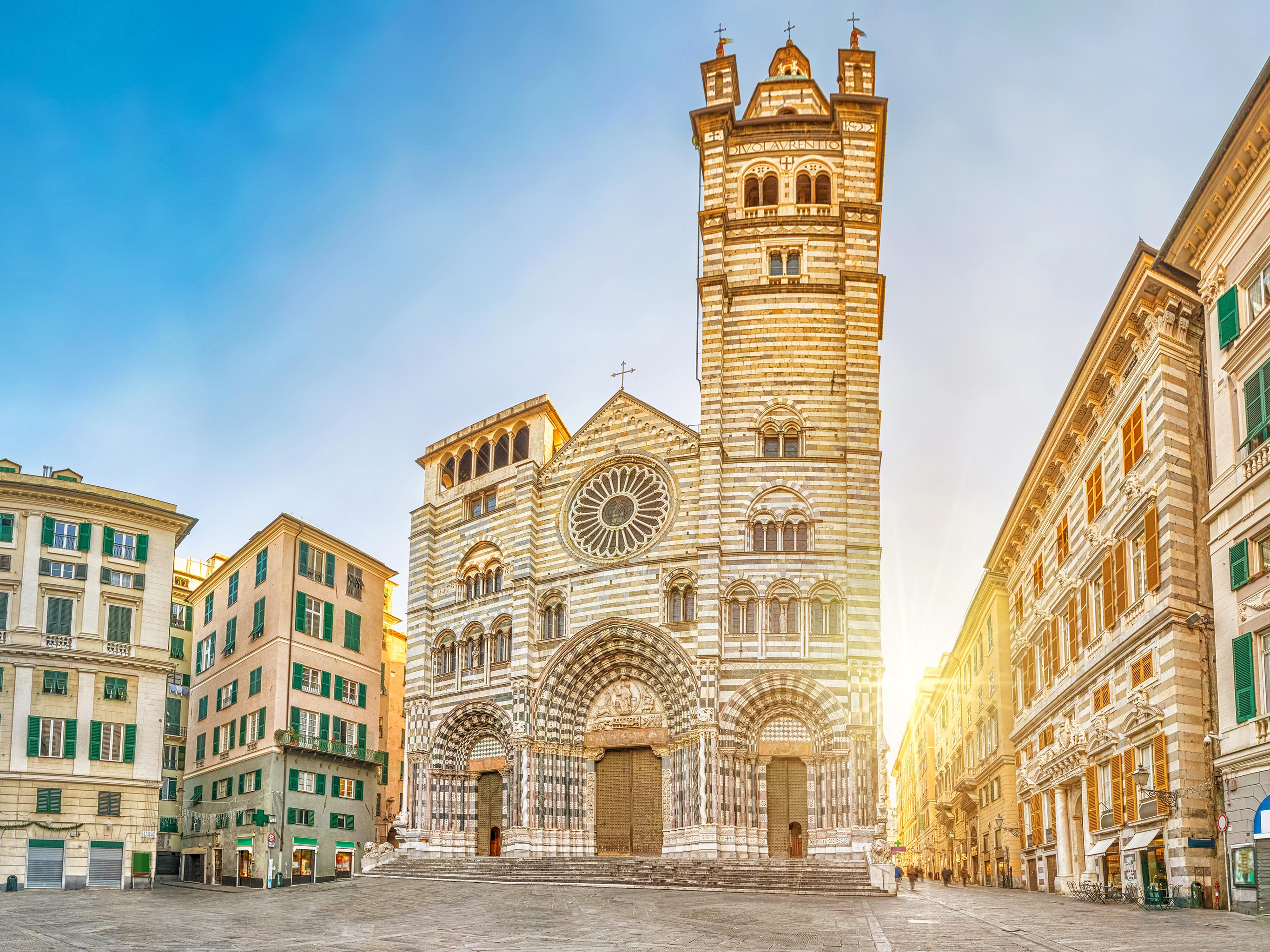 Genoa Travel Guide .
