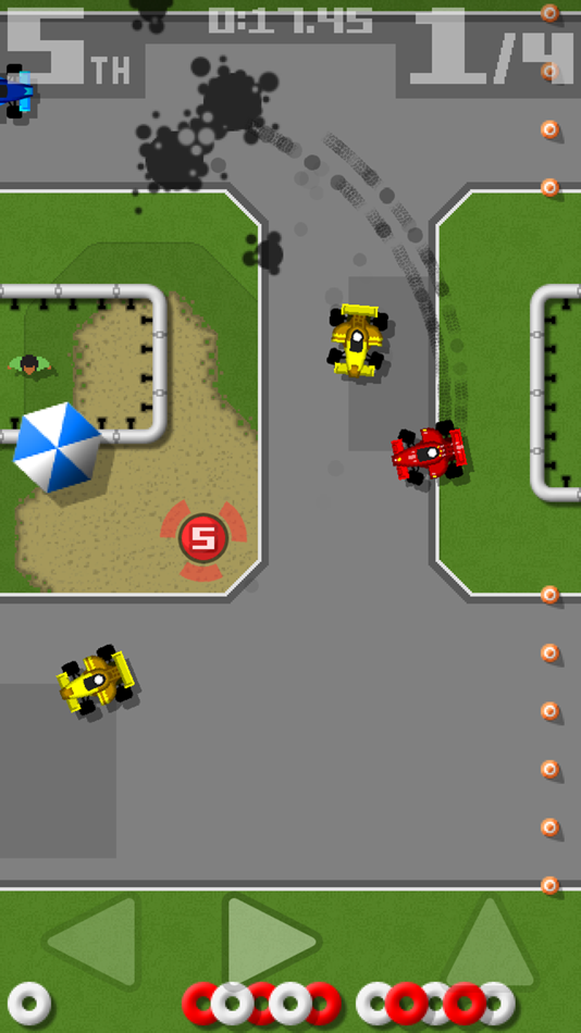 #2. Retro Racing (iOS) От: Mr Qwak Limited