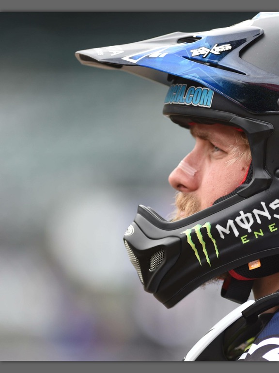 GRIT MOTO iPad screenshot 5 - Magazines & Newspapers app