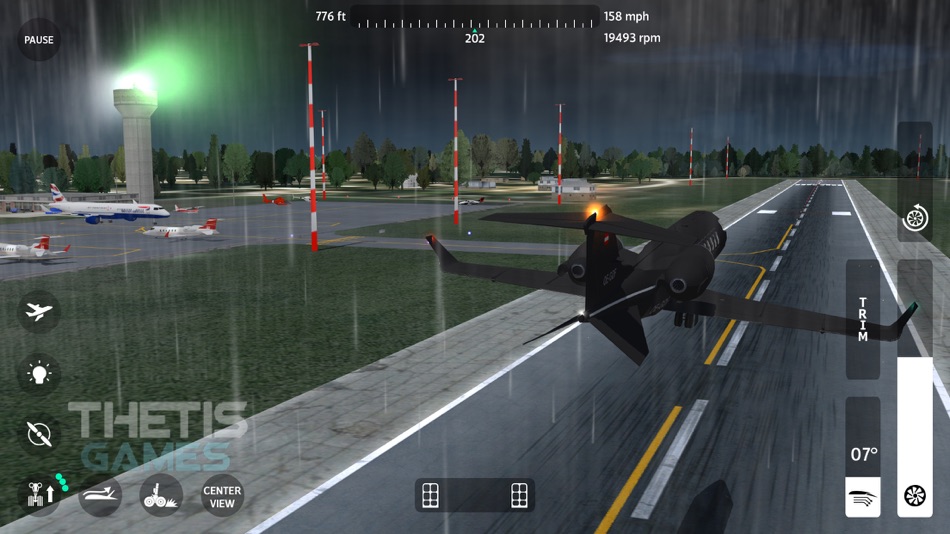 #9. FlyWings 2018 Flight Simulator (iOS) 由: Thetis Consulting