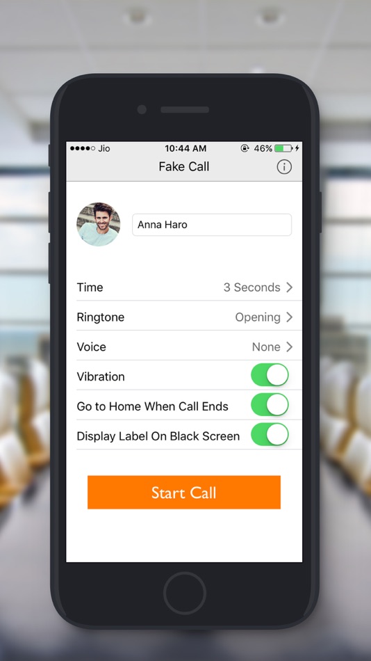 #2. Fake Call - prank calling app (iOS) 由: Aditya Neelkanth