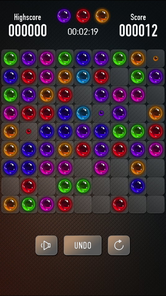 #4. Line 98 Bubble: Color Pearls (iOS) 由: Ha Dong