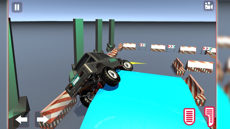 #5. Jeep Driving On Ramp Tracks (iOS) 由: Aqeel Anjum