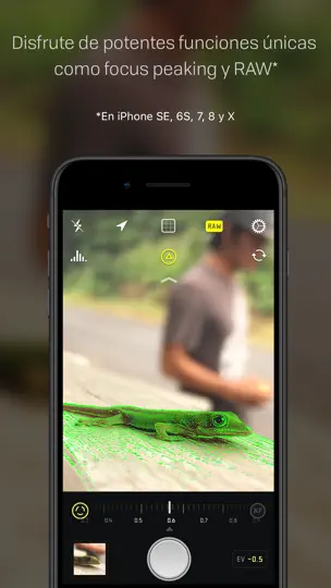 Captura de pantalla de Halide Mark II - Pro Camera en iPhone 3
