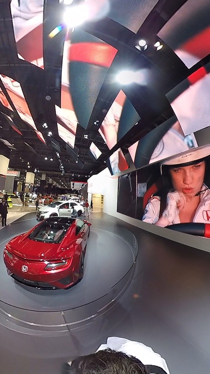 VR Virtual Reality press360 Motor Show - IAA 2015 Walk Through Hall 9
