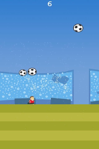 Super Striker - UEFA Euro 2016 version, evade balls to win screenshot 2