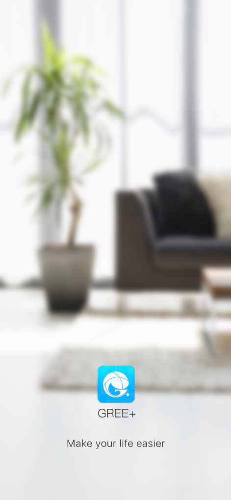 GREE+ - このアプリは、ホーム画面でGREE+の洗練されたアプリアイコンと、「Make your life easier」という魅力的なキャッチフレーズを表示し、スマートホーム体験へのスムーズな導入を提示します。