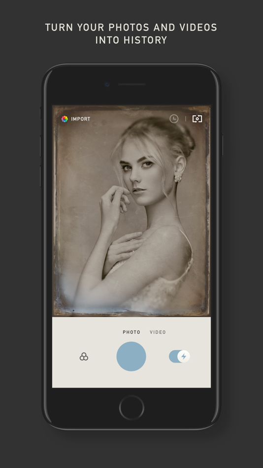 #1. Antiqgraf (iOS) By: Seohyeon Lee