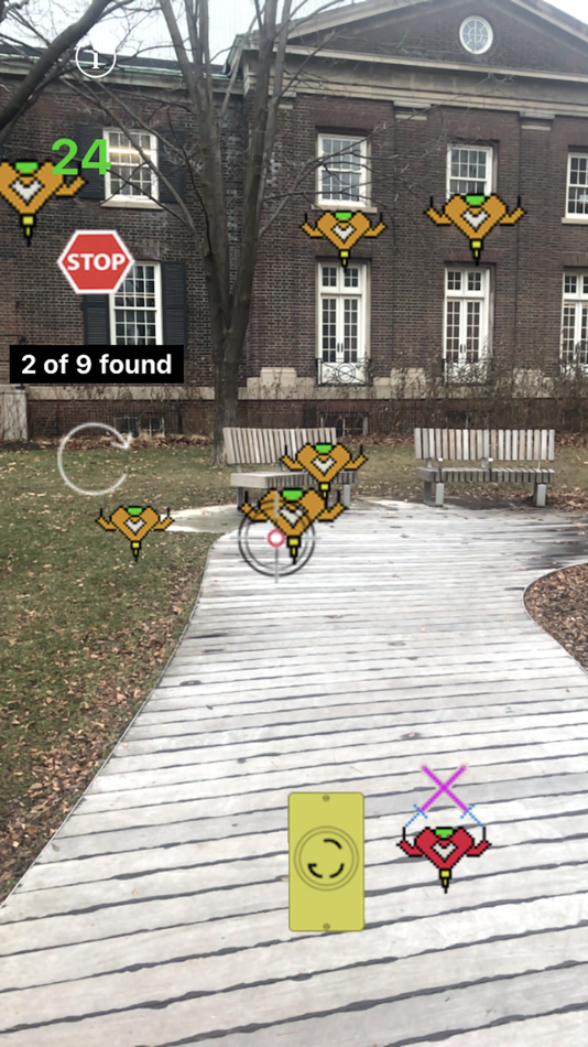 #3. AR Alien Invaders (iOS) 由: Manfred Breede