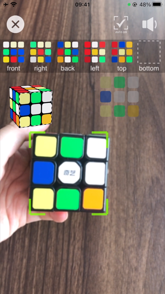 #1. 3D Magic Cube Solver (iOS) بواسطة: 小健 赵