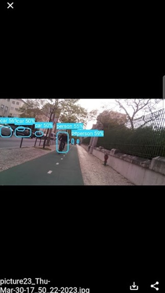 #3. Vision Object Detection (iOS) Podle: Bluecover Technologies Lda