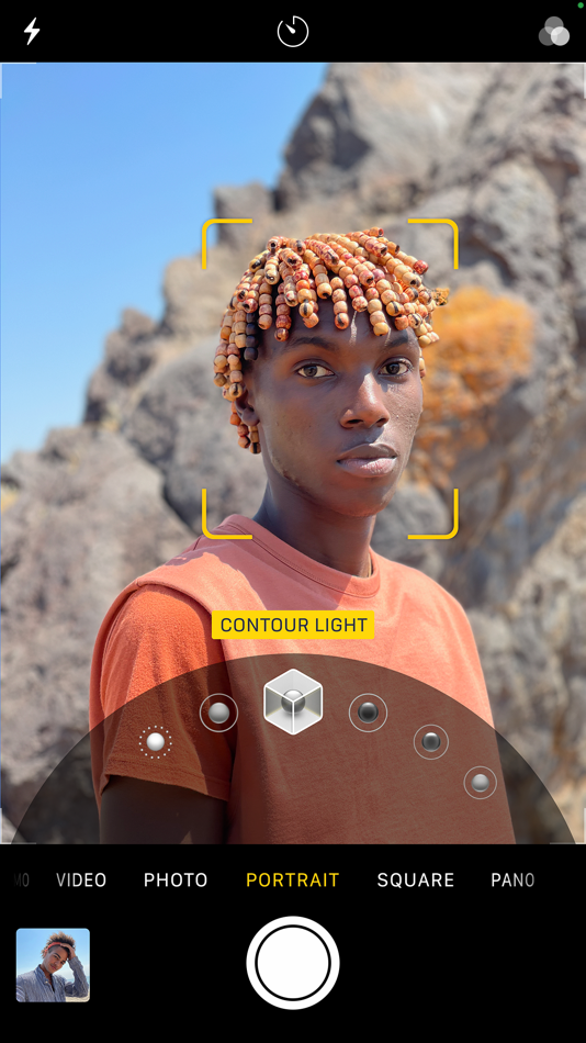 #2. Camera (iOS) 作者: Apple