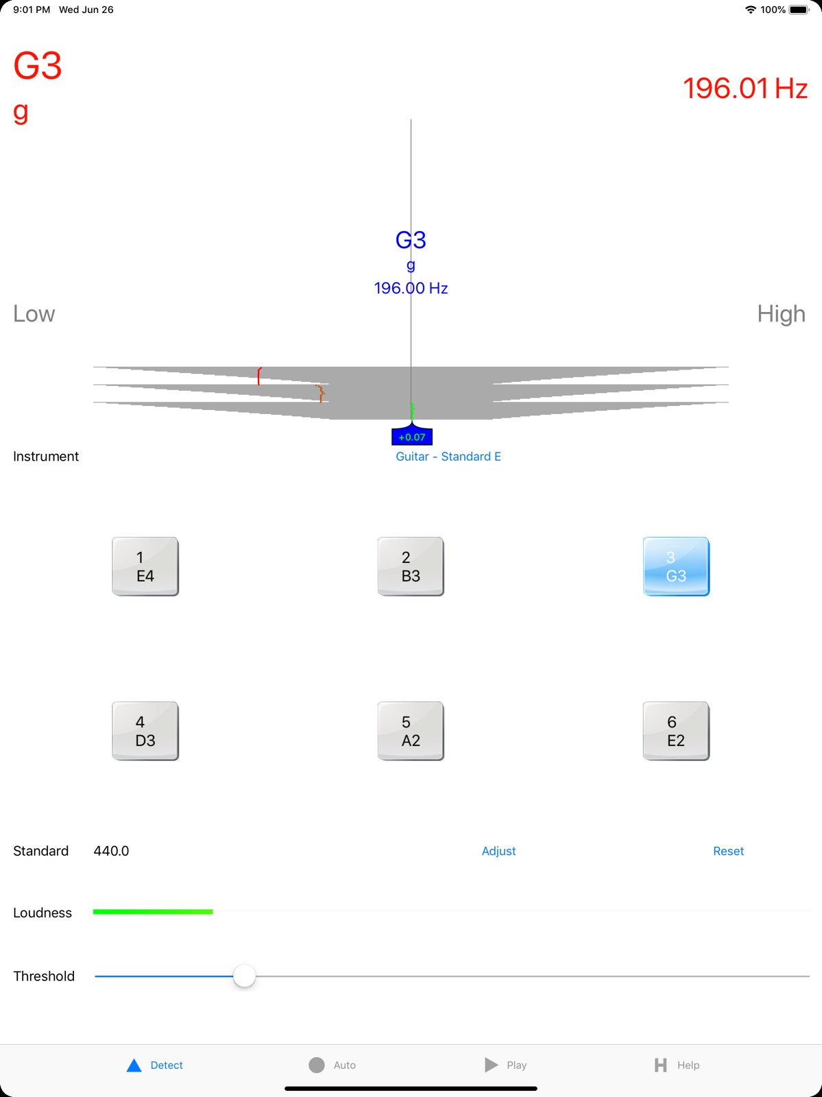 Accurate Guitar Tuner SE ipad screenshot 1