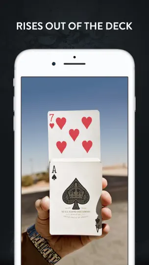 Captura de pantalla de Rising Card Magic Trick en iPhone 3