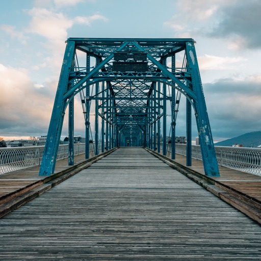 Walnut Street Bridge