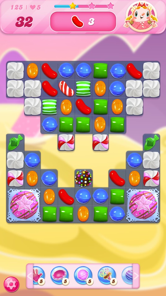 #7. Candy Crush Saga (iOS) 来自: King