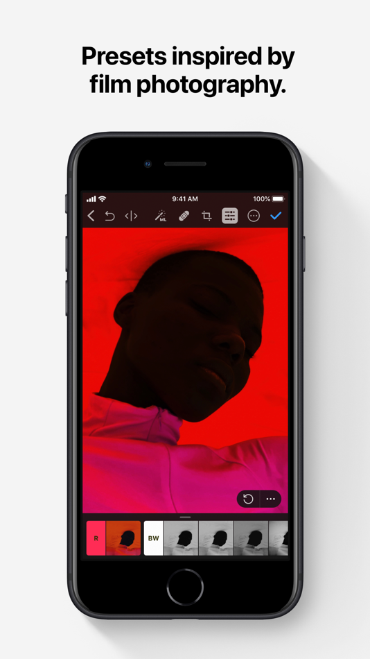 #7. Photomator – Photo Editor (iOS) Av: Apple