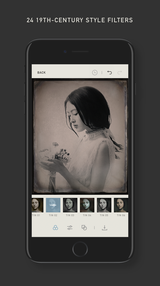 #2. Antiqgraf (iOS) By: Seohyeon Lee