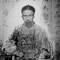 曾国藩(1811--1872年)是中国历史上最有影响的人物之一,他从湖南双峰一个 偏僻的小山村以一介书生入京赴考,中进士留京师后十年七迁,连升十级,37岁 任礼部侍郎,官至二品。紧接著创见因母丧返乡,恰逢太平天国巨澜横扫湘湖大 地,他因势在家乡拉起了一支特别的民团湘军,历尽艰辛为清王朝平定了天下, 被封为一等勇毅侯,成为清代以文人而封武侯的第一人,后历任两江总督、直隶 总督,官居一品,死后被谥“文正”。曾国藩所处的时代,是清王朝由乾嘉盛世 转而为没落、衰败,内忧外患接踵而来的动荡年代,由于曾国藩等人的力挽狂澜, 一度出现“同治中兴”的局面,曾国藩正是这一过渡时期的重心人物,在政治、 军事、文化、经济等各个方面产生了令人注目的影响。