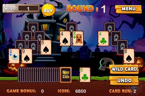 Chilling Halloween Tri Tower Pyramid Solitaire screenshot 3