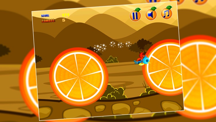 Ant on a Fruit Wheel : Food Collect Before Winter Comes - Free