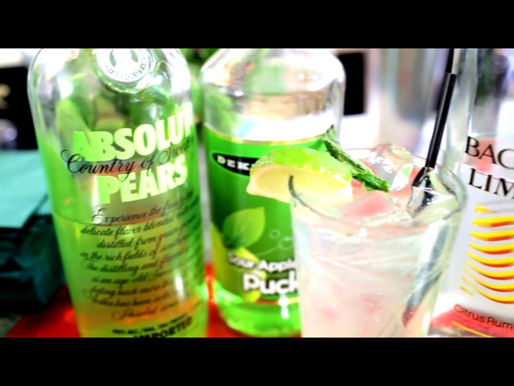 Cocktails - Step by Step Video Cookbook for iPad screenshot-3
