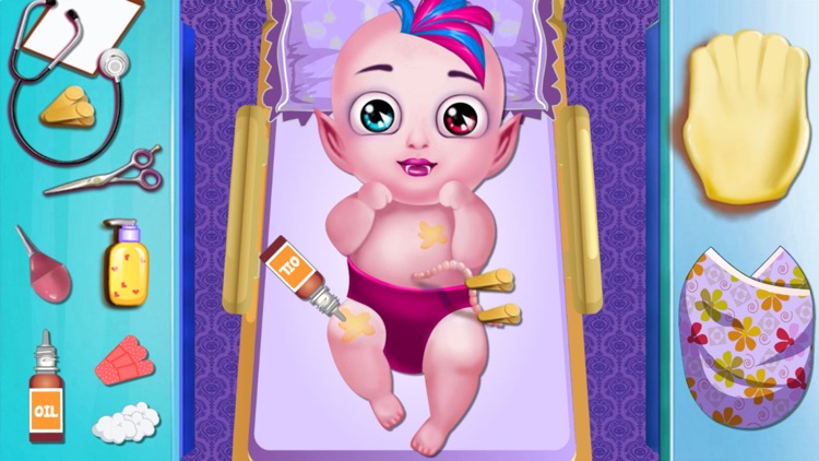 Princess Vampire Newborn Baby - Mommy Pregnancy Check/Cute Infant Care