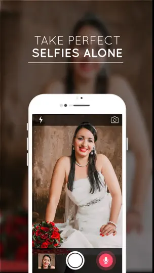 Captura de pantalla de Voice Enabled Camera - Take Selfies By Voice Command en iPhone 2