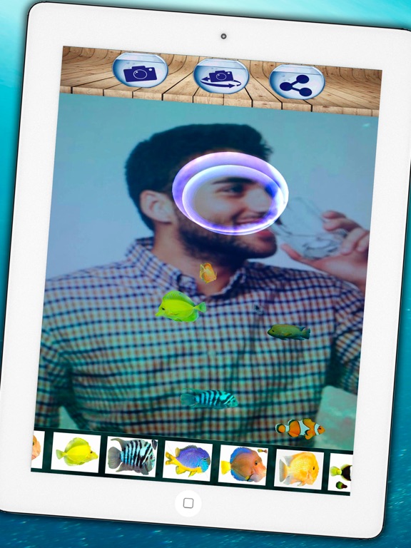 3D animated aquarium - moving fish tank and live wallpaper iPad screenshot 2 - Photo & Video app