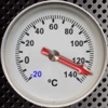 DIY Thermometer for direct environmental measurements