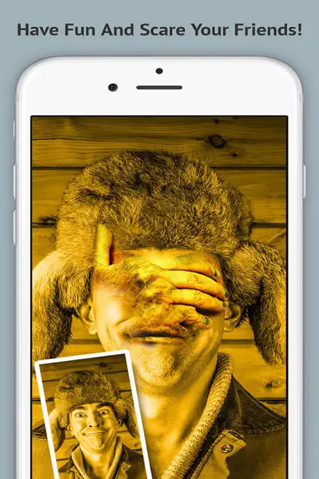 Creepy Booth - Manipulate your friends face into a terrifying mo