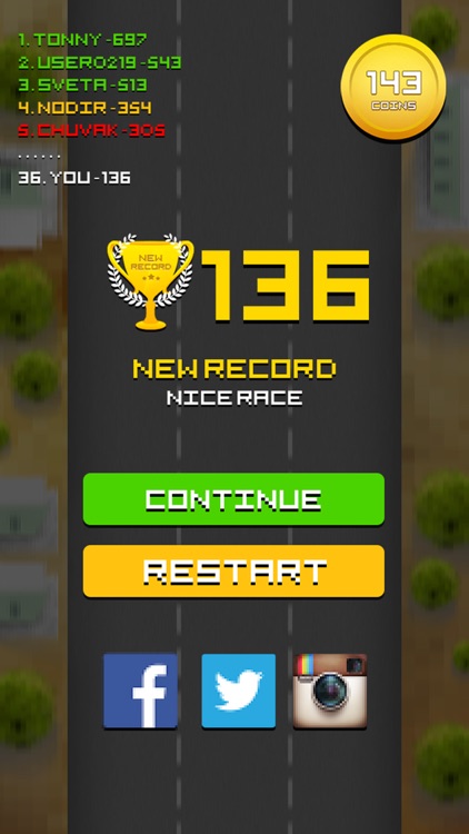 Pixel Traffic - best one tap 8 bit style game screenshot-3