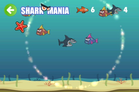 Shark Mania - Looking for Food screenshot 2
