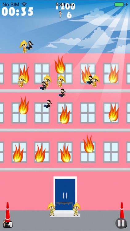 Firemen Pro - Rescue Fire Victims Jumping Off The Building screenshot-3