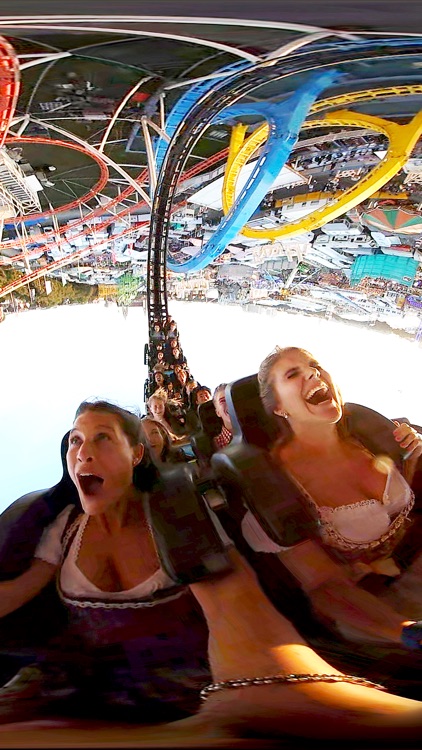 VR Oktoberfest Girls Have Fun Virtual Reality 360