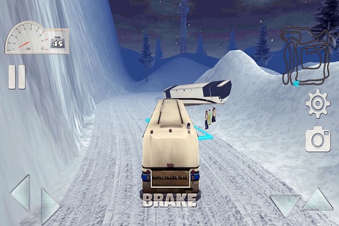 Drive Winter Tourist Bus Transporter screenshot 3