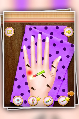 Hand tattoos and spa - Little Hand Doctor - Toe Nail Surgery screenshot 3