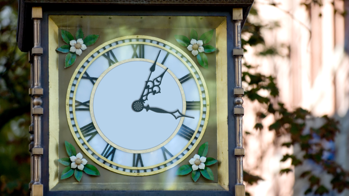 Screenshot #1 pour Magic Clock, Fire Places, Window Scenes & Frames