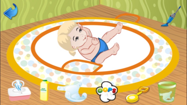 iMommy: Care, Play & Dress Up Virtual Baby Game