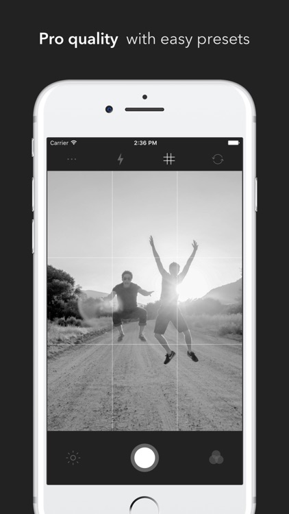 Blaak - Splendid Black & White Camera Photo Pro