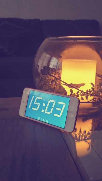 What time is it? - Always-On clock