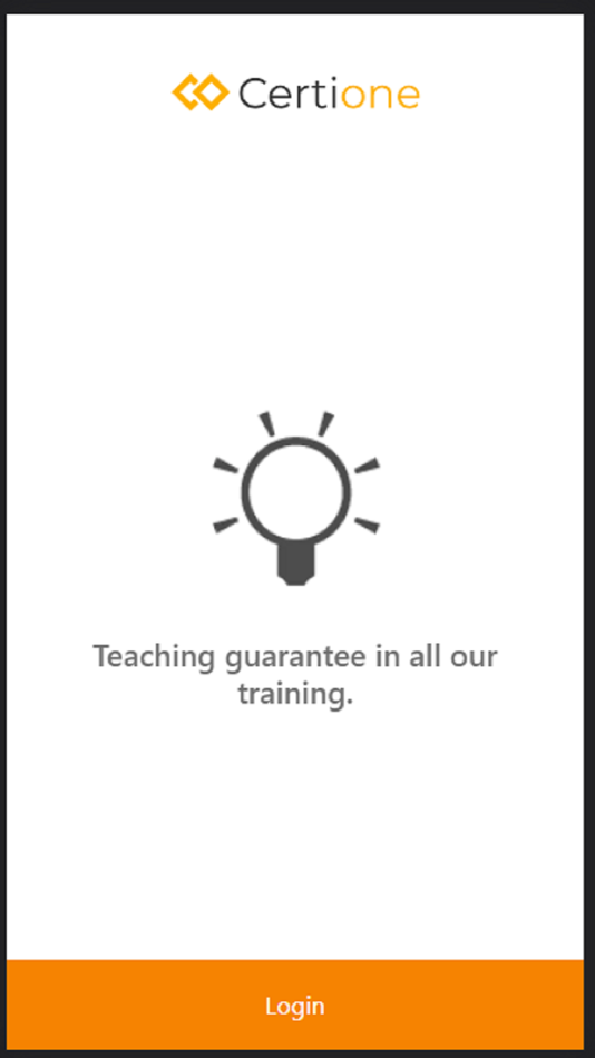 #1. Certione (iOS) Ved: Sandro Canazas