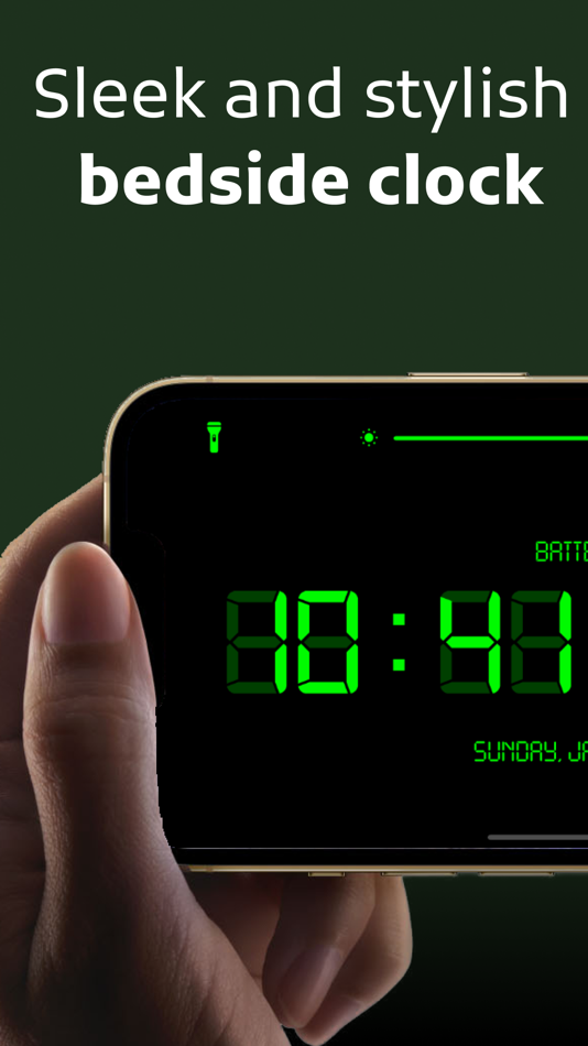 #1. Digital Clock: Night Stand-by (iOS) 由: Yury Vashchylau
