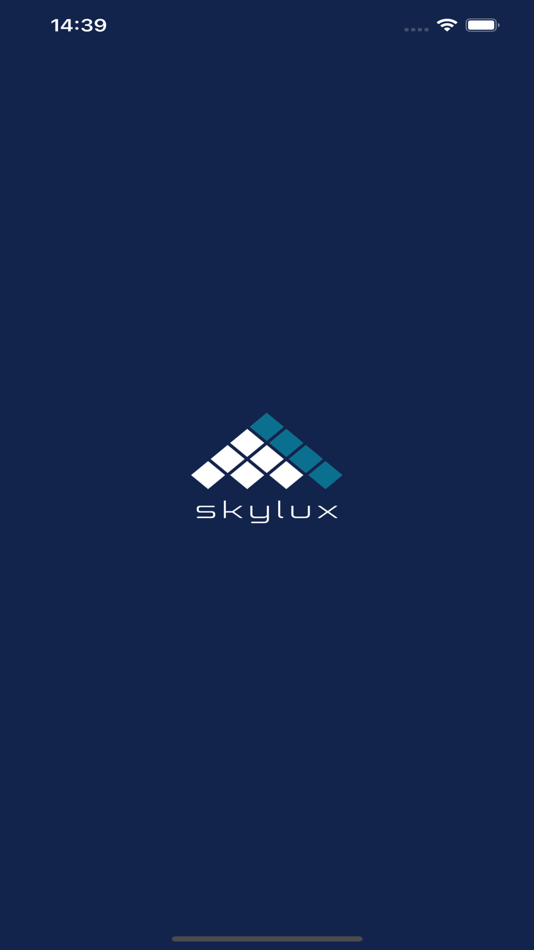 #1. sky-lux (iOS) 由: PATIKHOM KONKENG