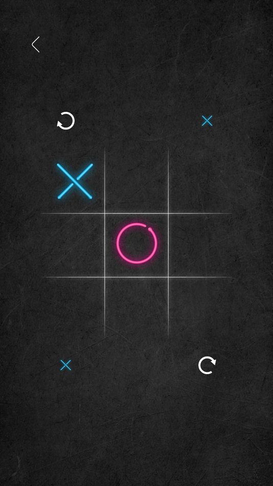 #2. XO - Tic Tac Toe - 2 Player (iOS) By: Slovenka Dimitrijevic
