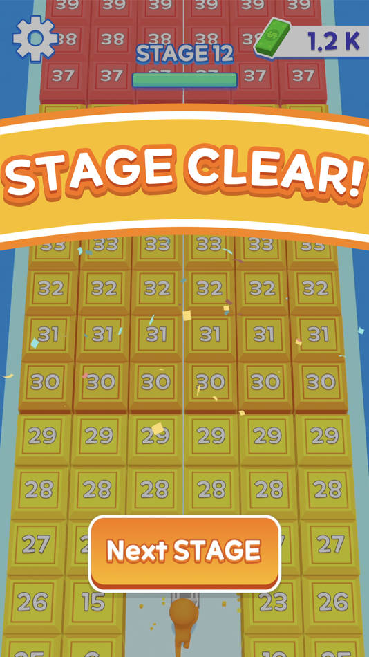 #5. Brick Break Run! (iOS) 由: MondayOFF
